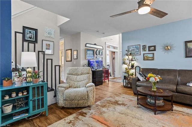 3061 Beaden DR, Virginia Beach, VA 23456