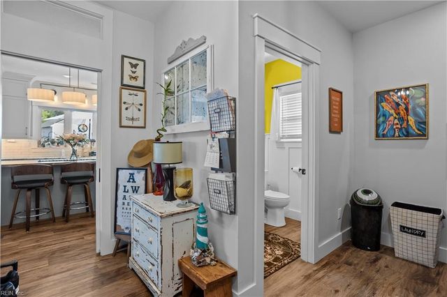 3061 Beaden DR, Virginia Beach, VA 23456