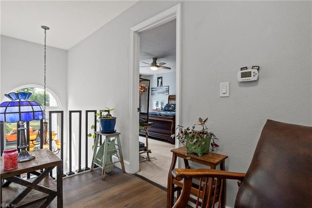 3061 Beaden DR, Virginia Beach, VA 23456