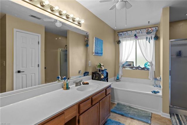 3061 Beaden DR, Virginia Beach, VA 23456