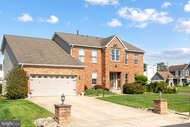 27 GLASGOW RD, Williamstown, NJ 08094