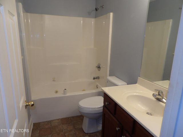 6447 Rutledge Pike, Knoxville, TN 37924