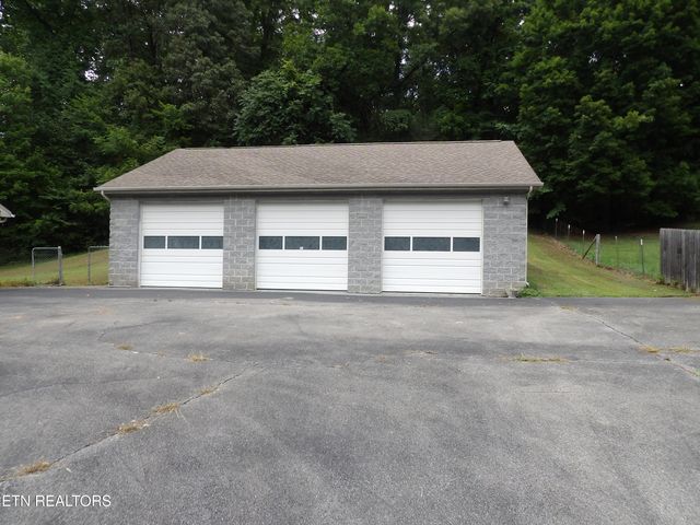 6447 Rutledge Pike, Knoxville, TN 37924