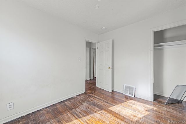 3027 Bassett Street, Detroit, MI 48217