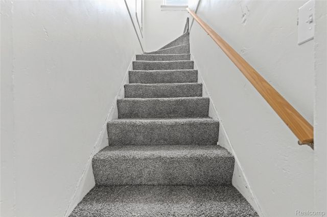 3027 Bassett Street, Detroit, MI 48217