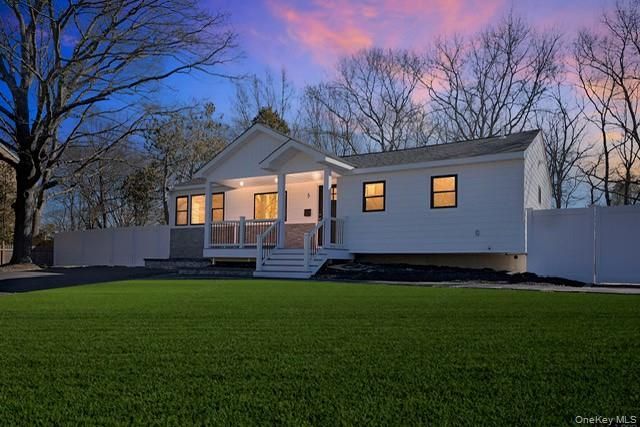 5 Bear Lane, Centereach, NY 11720