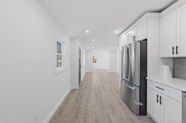 5 Bear Lane, Centereach, NY 11720