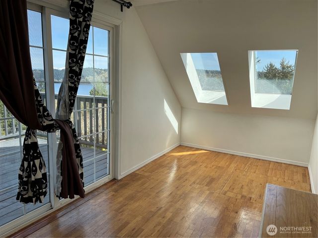 12321 42nd Avenue NE, Seattle, WA 98125