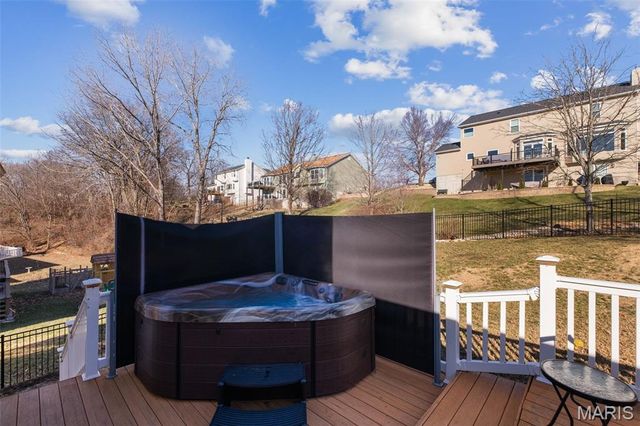 1375 Mosswoods Drive, Fenton, MO 63026