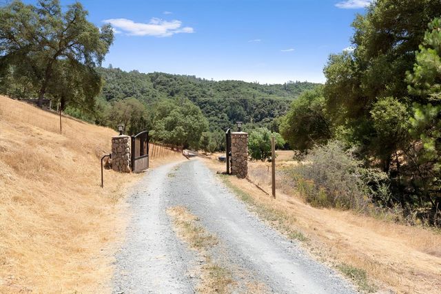 6975 Union Mine Rd, El Dorado, CA 95623