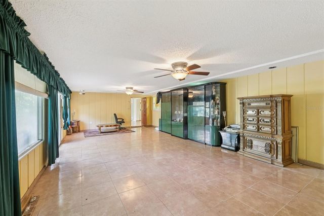 2228 NE COACHMAN ROAD, Clearwater, FL 33765