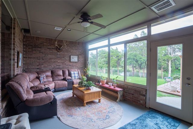 5731 Cimarron Manor, Guthrie, OK 73044
