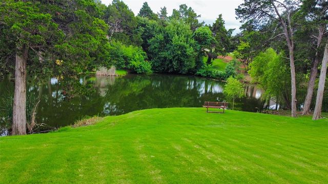 5731 Cimarron Manor, Guthrie, OK 73044