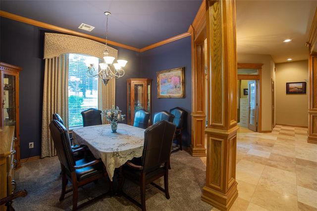 5731 Cimarron Manor, Guthrie, OK 73044