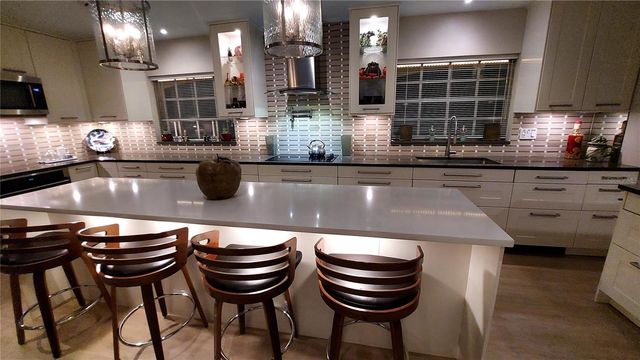 2308 OVERLOOK DRIVE, Mount Dora, FL 32757