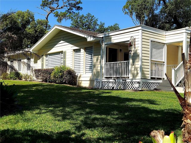 2308 OVERLOOK DRIVE, Mount Dora, FL 32757