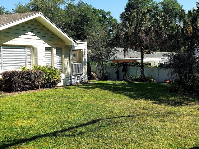 2308 OVERLOOK DRIVE, Mount Dora, FL 32757