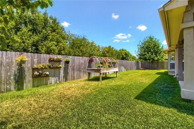 30617 Chi Chi DR, Georgetown, TX 78628
