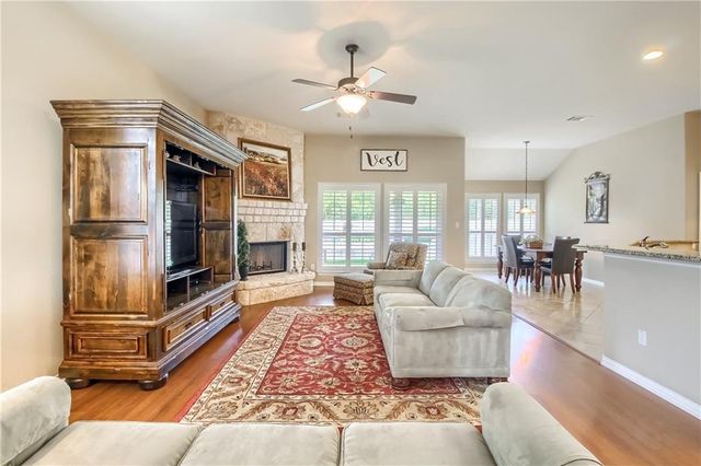 30617 Chi Chi DR, Georgetown, TX 78628