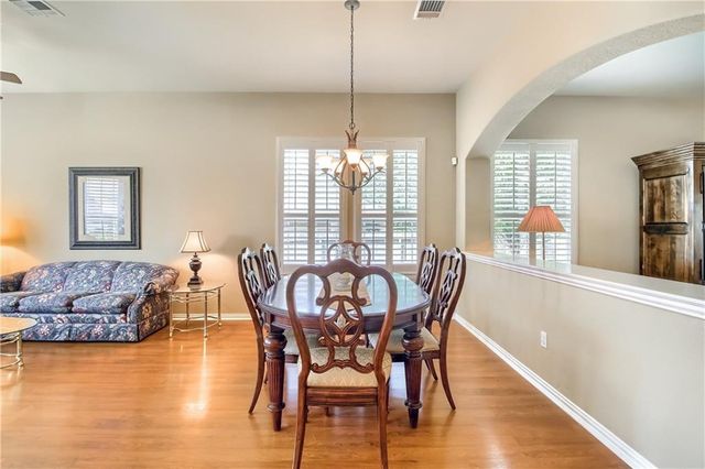 30617 Chi Chi DR, Georgetown, TX 78628