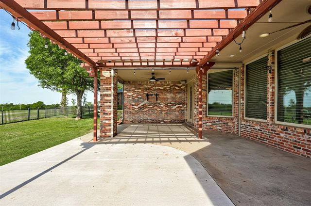 1908 Red Prairie Drive, Edmond, OK 73025