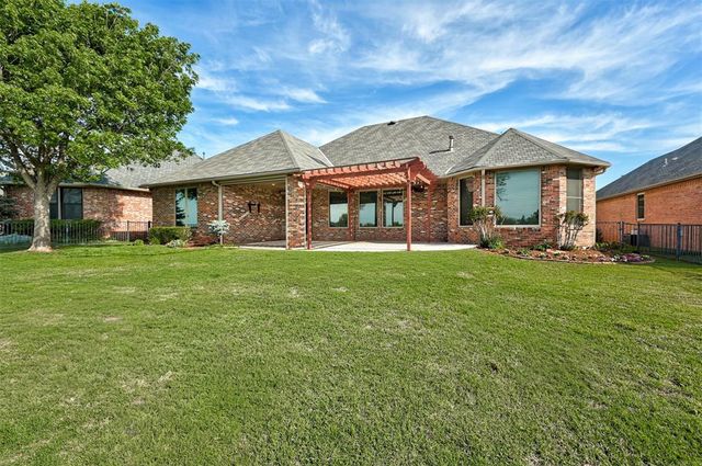 1908 Red Prairie Drive, Edmond, OK 73025