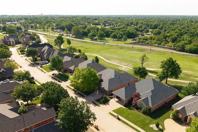 1908 Red Prairie Drive, Edmond, OK 73025