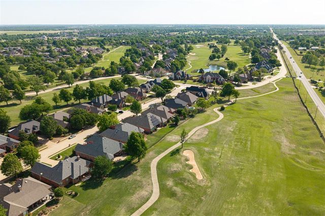 1908 Red Prairie Drive, Edmond, OK 73025