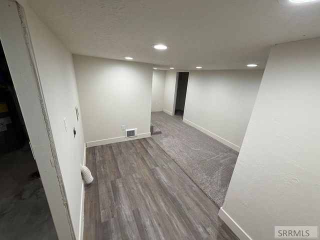 1548 Calkins Avenue, Idaho Falls, ID 83402
