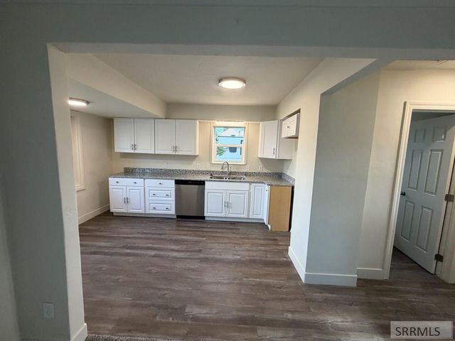 1548 Calkins Avenue, Idaho Falls, ID 83402