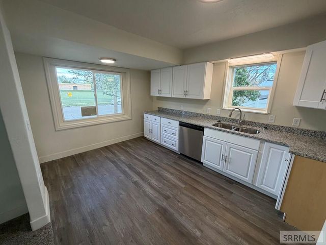 1548 Calkins Avenue, Idaho Falls, ID 83402