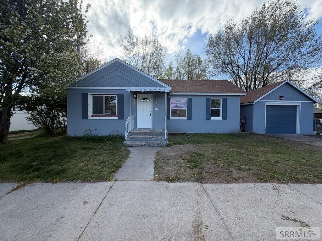 1548 Calkins Avenue, Idaho Falls, ID 83402
