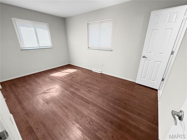 2040 David Drive, Florissant, MO 63031