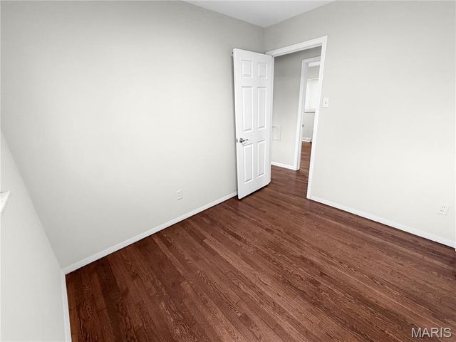 2040 David Drive, Florissant, MO 63031