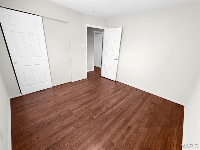 2040 David Drive, Florissant, MO 63031