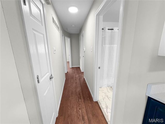 2040 David Drive, Florissant, MO 63031
