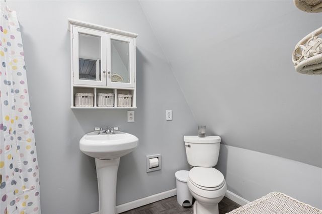 27 Ricks Road, Charlestown, RI 02813