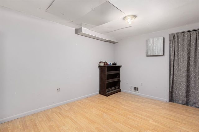 27 Ricks Road, Charlestown, RI 02813