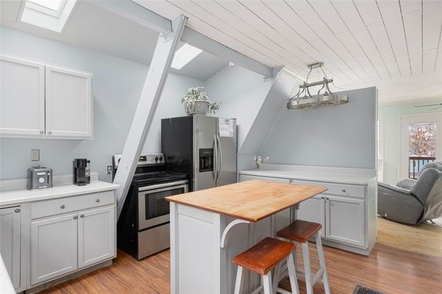 27 Ricks Road, Charlestown, RI 02813