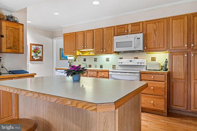 1036 KIPLING RD, Jenkintown, PA 19046