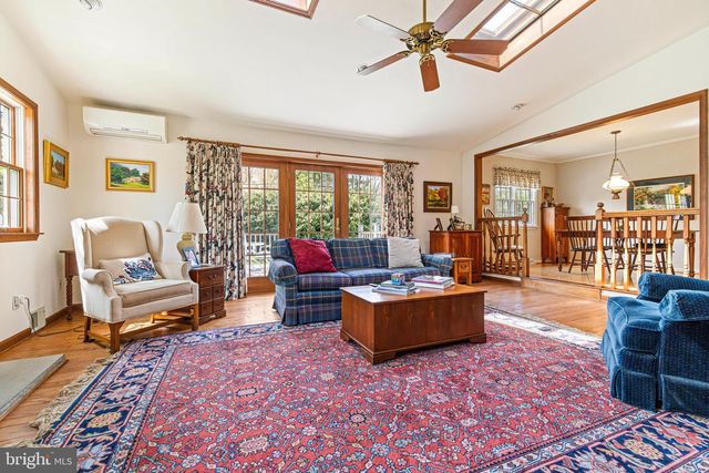 1036 KIPLING RD, Jenkintown, PA 19046