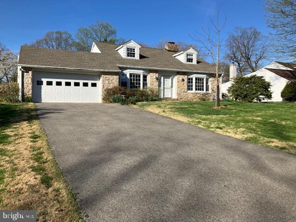 1036 KIPLING RD, Jenkintown, PA 19046