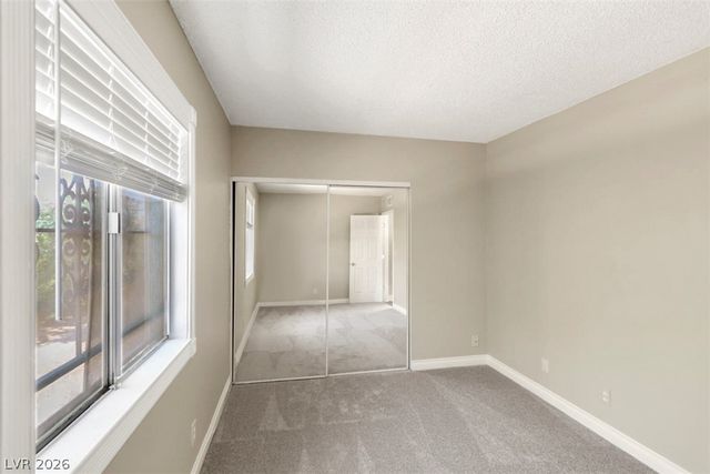 474 Las Casitas Way, Las Vegas, NV 89121