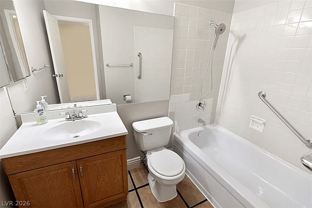 474 Las Casitas Way, Las Vegas, NV 89121