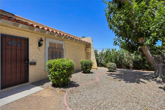 474 Las Casitas Way, Las Vegas, NV 89121