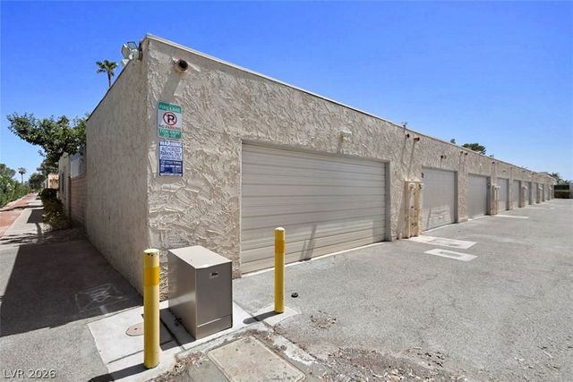 474 Las Casitas Way, Las Vegas, NV 89121