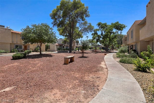 474 Las Casitas Way, Las Vegas, NV 89121