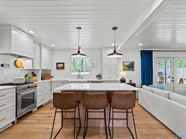 386 York Drive, Rogersville, AL 35652