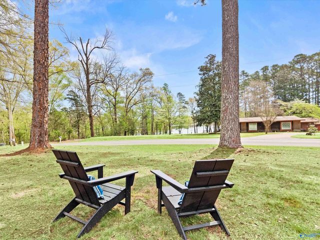 386 York Drive, Rogersville, AL 35652