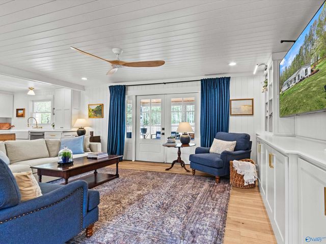 386 York Drive, Rogersville, AL 35652